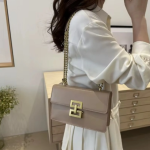 Retro Leather Shoulder Bag with Chain - Brown - Image 2