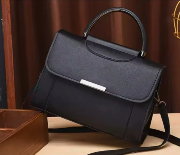 Fashion Shoulder Bag - Black
