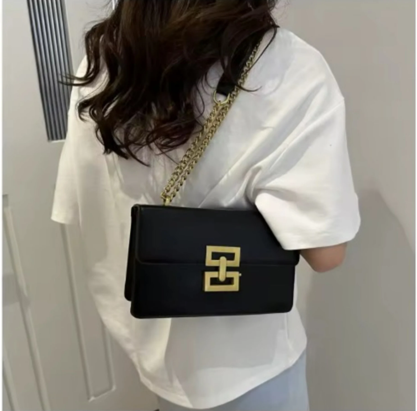 Retro Leather Shoulder Bag with Chain - Black - Image 2