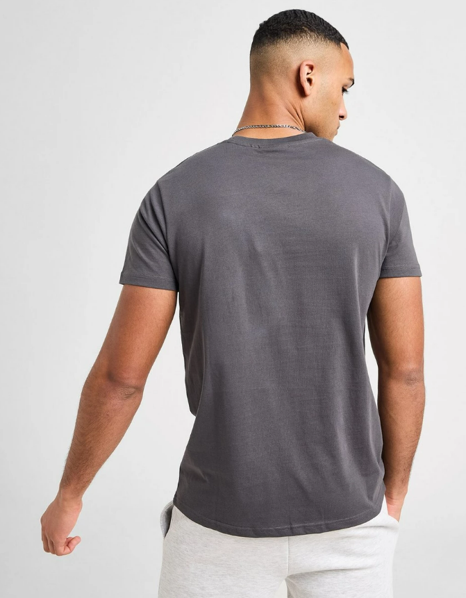 Essential T-shirt - (Mckenzie) - Image 3