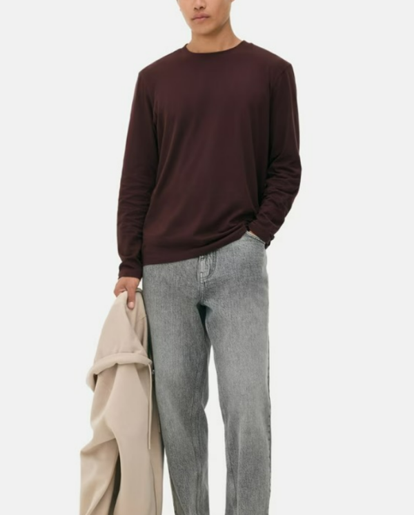 Primark Regular Fit, classic round neckline T-shirt