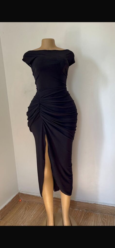 Stylish Elegant Solid Color Ruched Dress With Slit For Women