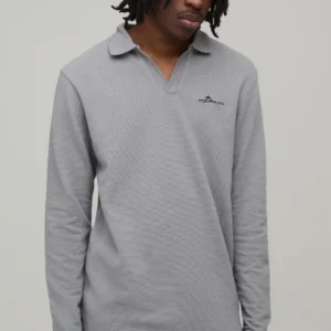 boohooMAN BM Signature Embroidered V Neck Textured Polo