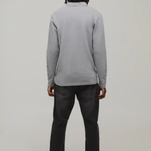 boohooMAN BM Signature Embroidered V Neck Textured Polo - Image 4