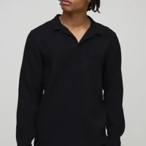 boohooMAN Pleated BM Signature Embroidered V Neck Long Sleeve Polo